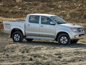 BAE Toyota Hilux Double Cab Armored 2005 года 